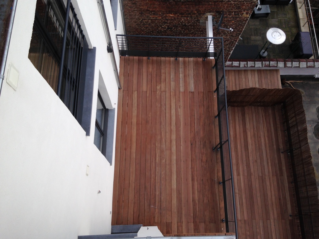 Terrasse en bois exotique